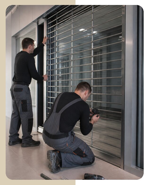 Профессиональный монтаж решеток на витрины в Усть-Куте